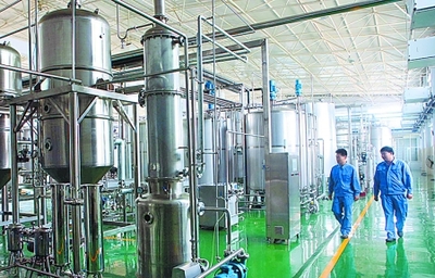 光影記錄化學(xué)工業(yè) 化工產(chǎn)品生產(chǎn)的現(xiàn)場(chǎng)報(bào)道